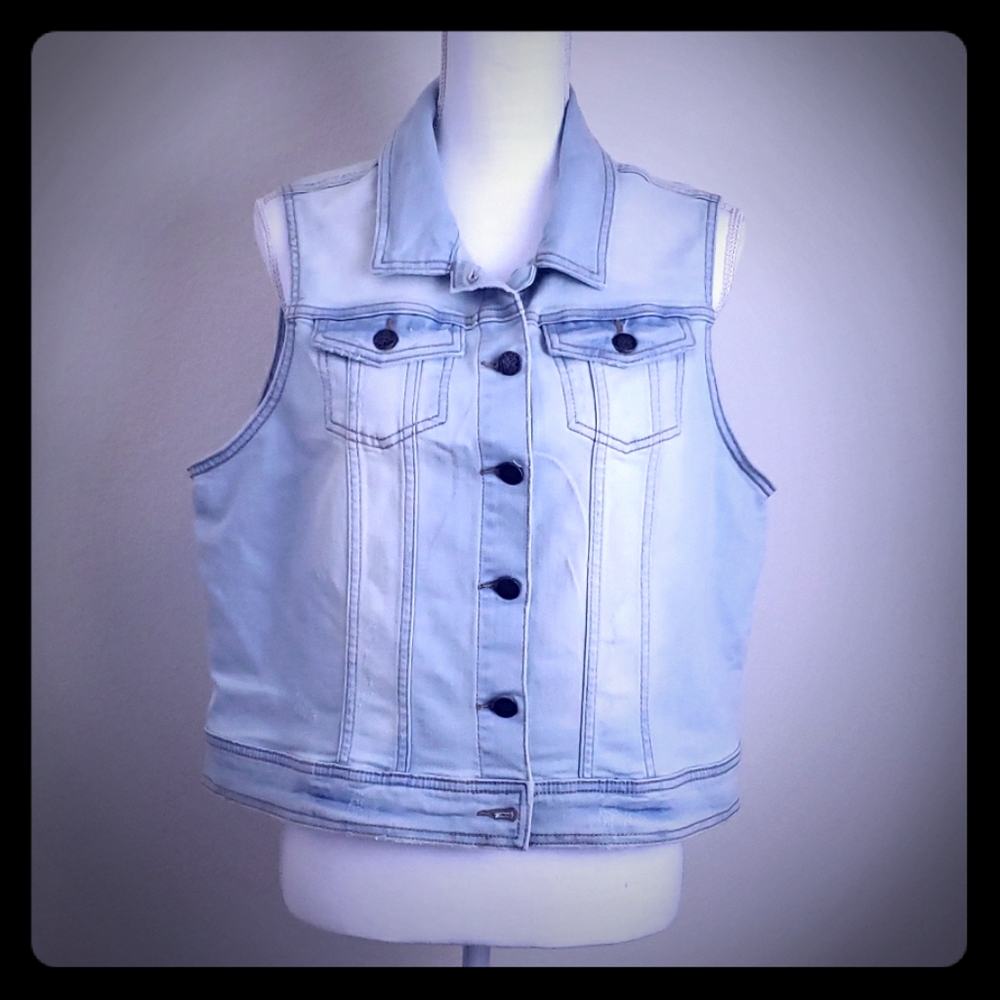 PRANA SUNBLEACHED BLUE DREE VEST